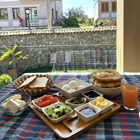 Villa Zoi A Stay To Remember I Located Inside The Castle Of Elbasan, On A Historic Roman Road Via Egnatia I Homemade Breakfast Eksteriør billede