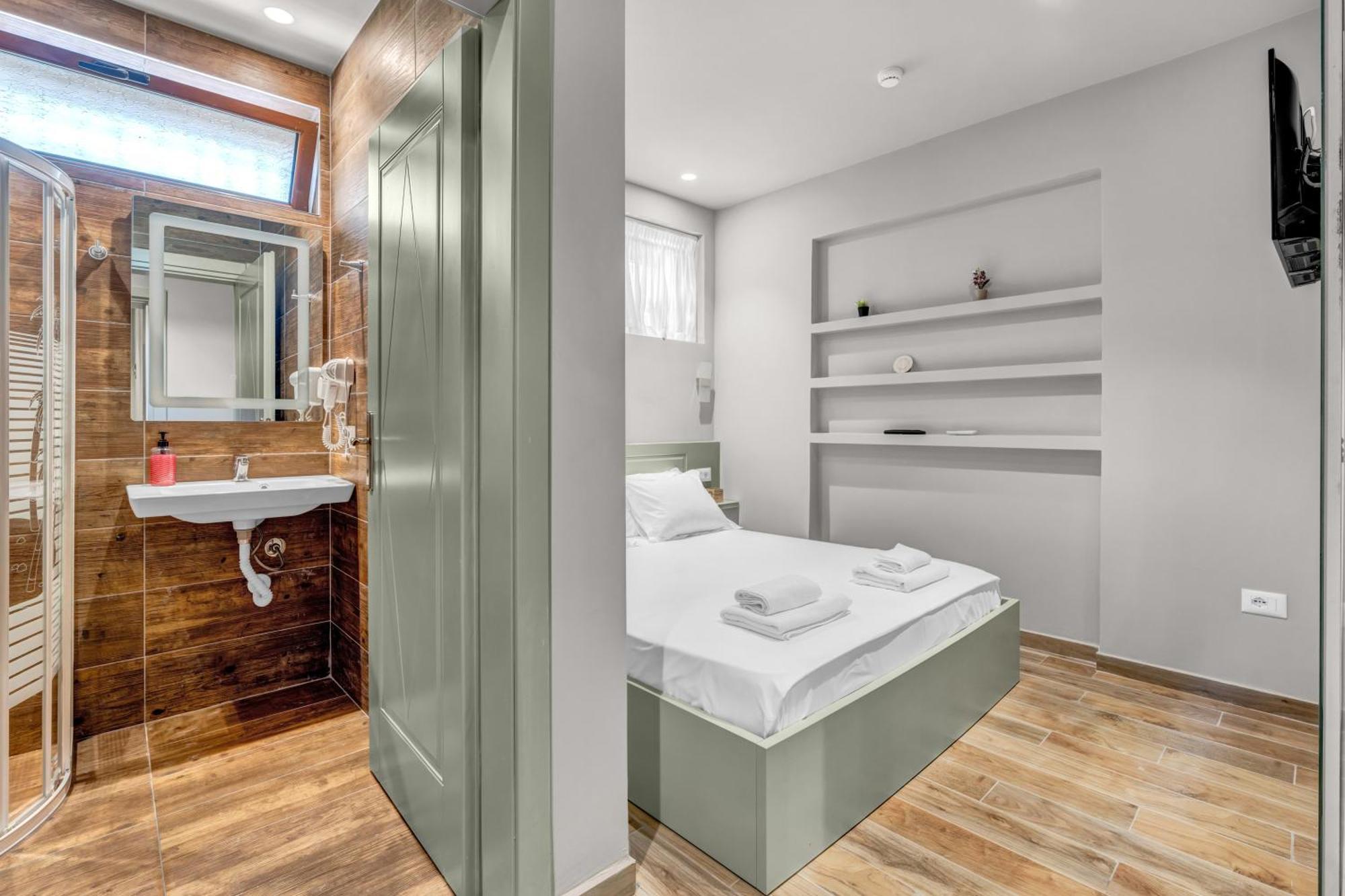 Villa Zoi A Stay To Remember I Located Inside The Castle Of Elbasan, On A Historic Roman Road Via Egnatia I Homemade Breakfast Eksteriør billede
